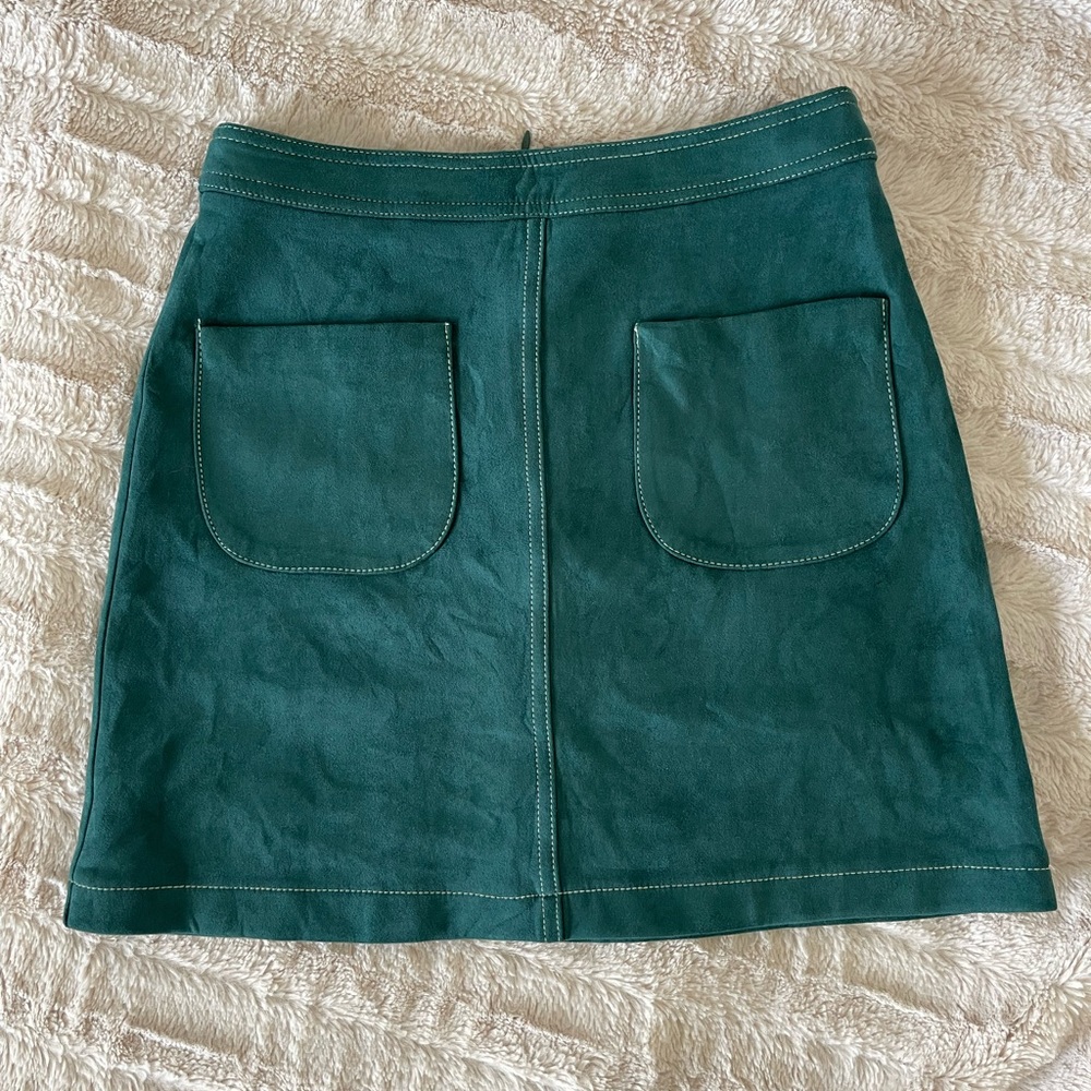 NWOT Peach Love Emerald Green Suede Mini Skirt